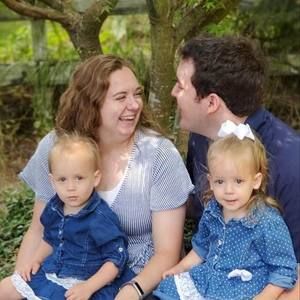 Meet your Posher, Alyson